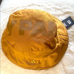 Ivy Park bucket hat (reversible)